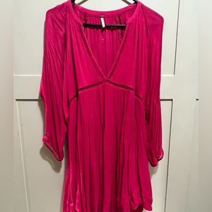 NWOT- FREE PEOPLE Deep V Mini Swing Dress Hibiscus pink